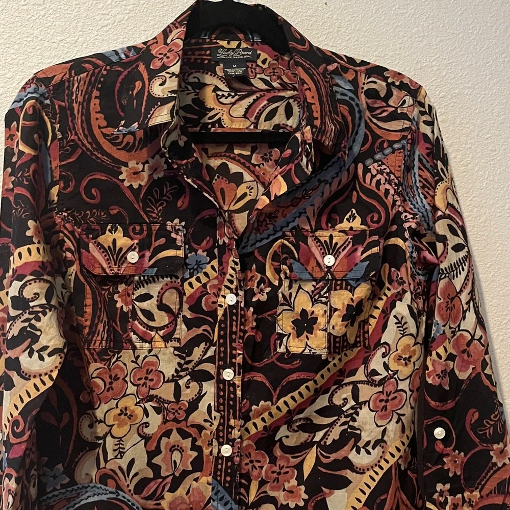 Lucky Brand Multicolor Boho Shirt,roll- up tab sleeves, 
Floral Print
SZ M - Picture 2 of 9
